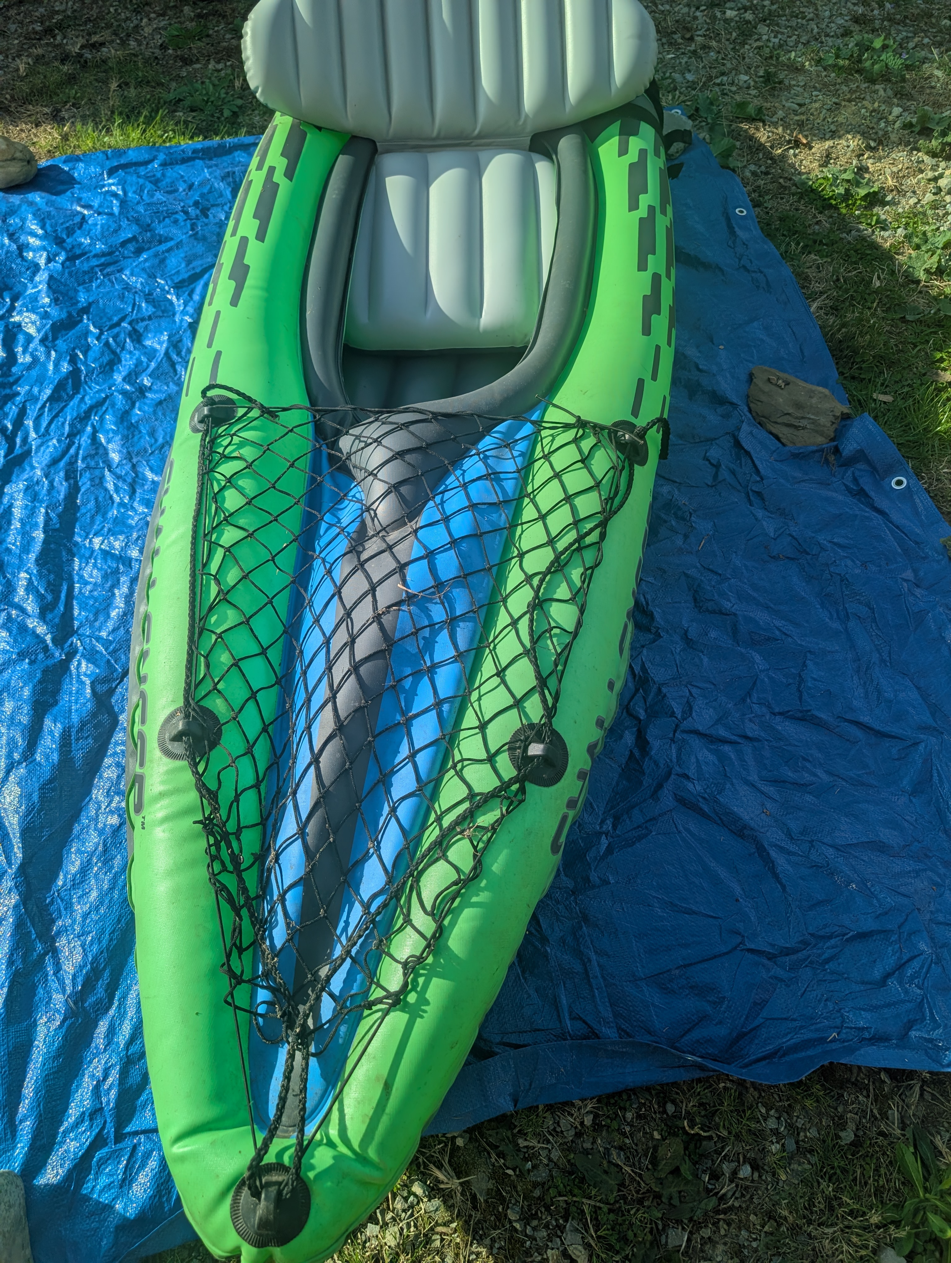 Single-person inflatable kayaks (Long run only)